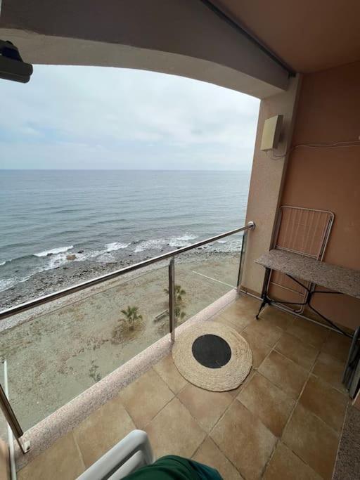Apartamento A Pie De Playa Con Vistas Al Mar. Sorvilán Kültér fotó