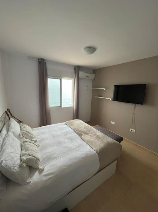 Apartamento A Pie De Playa Con Vistas Al Mar. Sorvilán Kültér fotó